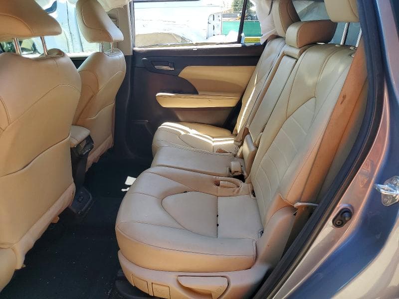2022 TOYOTA HIGHLANDER HYBRID XLE XLE 11