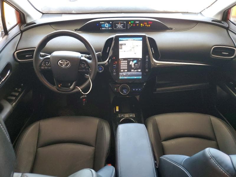 2021 TOYOTA PRIUS PRIME XLE 8