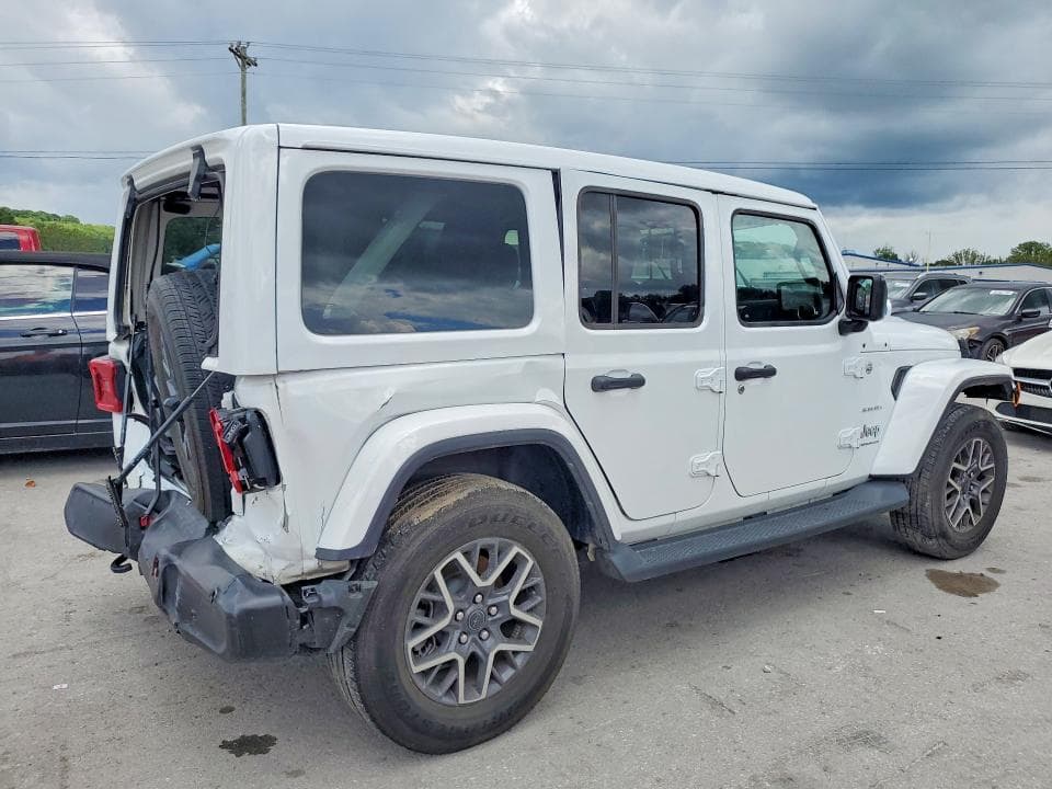 2024 JEEP WRANGLER SAHARA 3