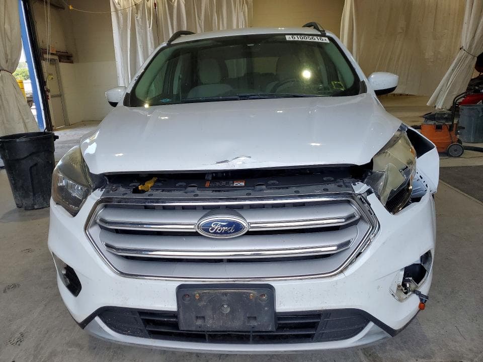 2018 FORD ESCAPE SE 5