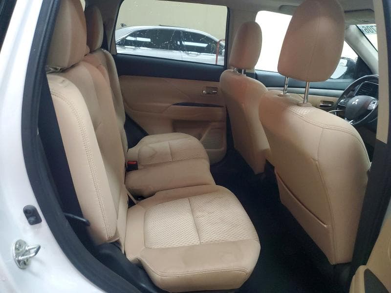 2017 MITSUBISHI OUTLANDER SE/SEL SE/SEL 11