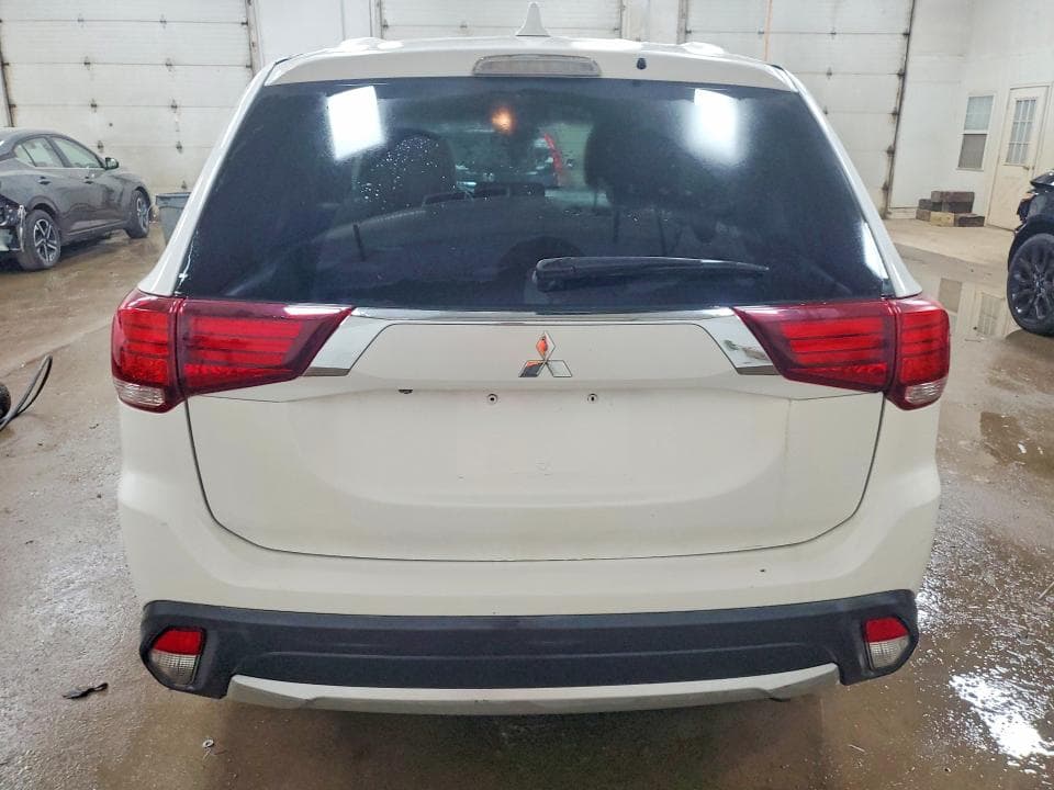 2017 MITSUBISHI OUTLANDER SE/SEL SE/SEL 6
