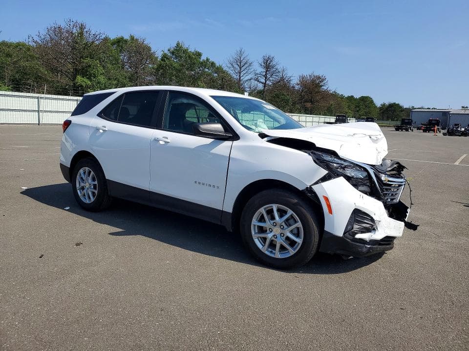 2024 CHEVROLET EQUINOX LS 4