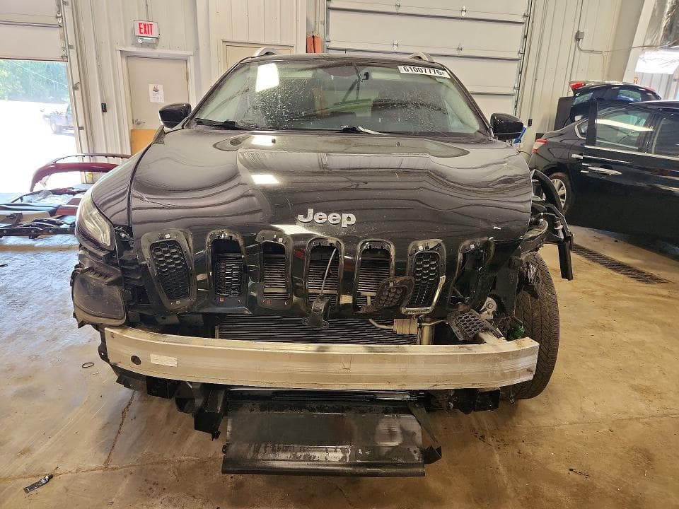 2018 JEEP CHEROKEE LATITUDE PLUS 5