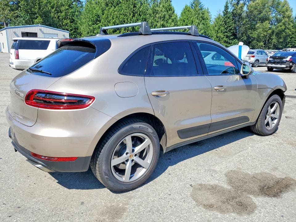 2018 PORSCHE MACAN 3