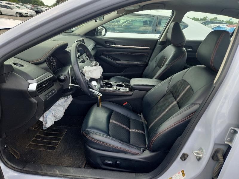 2023 NISSAN ALTIMA SR 7