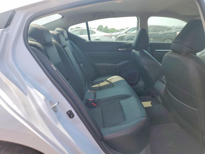 2023 NISSAN ALTIMA SR 10