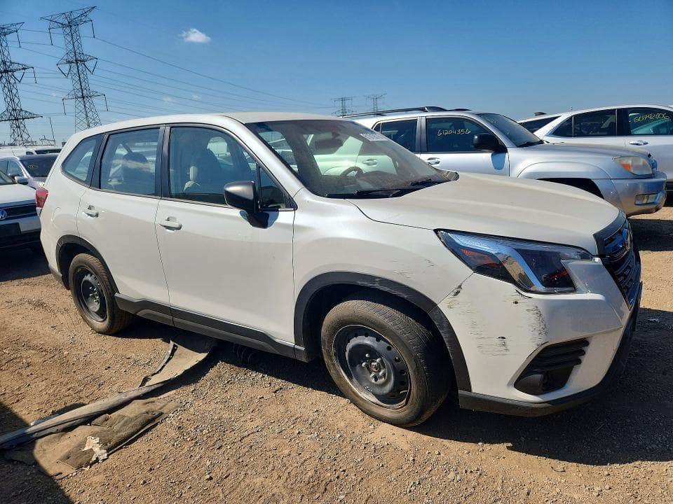 2023 SUBARU FORESTER 4