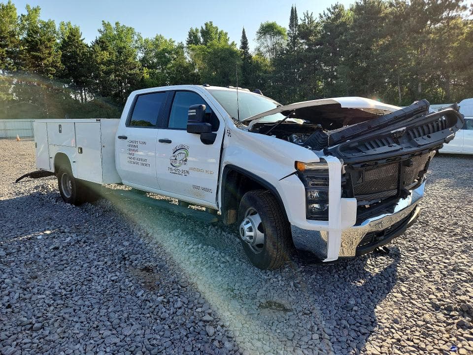 2021 CHEVROLET SILVERADO K3500 4