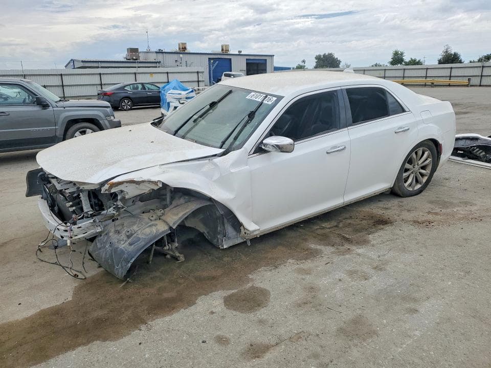 2018 CHRYSLER 300 LIMITED 1