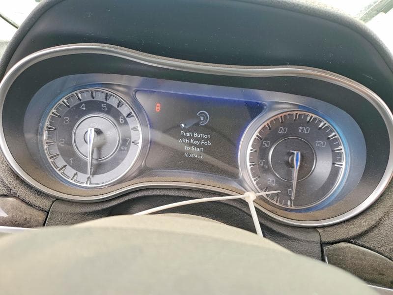 2018 CHRYSLER 300 LIMITED 9