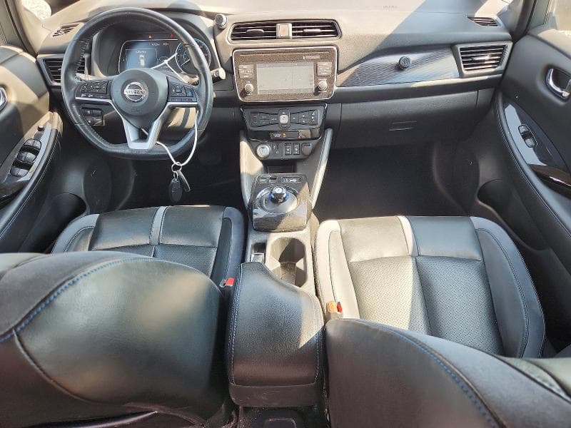 2018 NISSAN LEAF SL 8