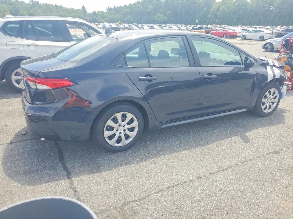 2026 TOYOTA COROLLA LE 3