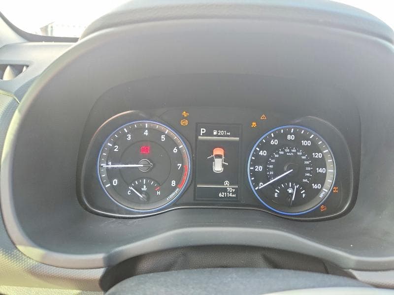 2022 HYUNDAI KONA SEL 9