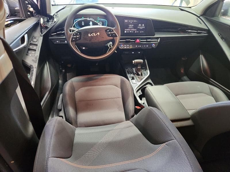 2026 KIA NIRO LX 8