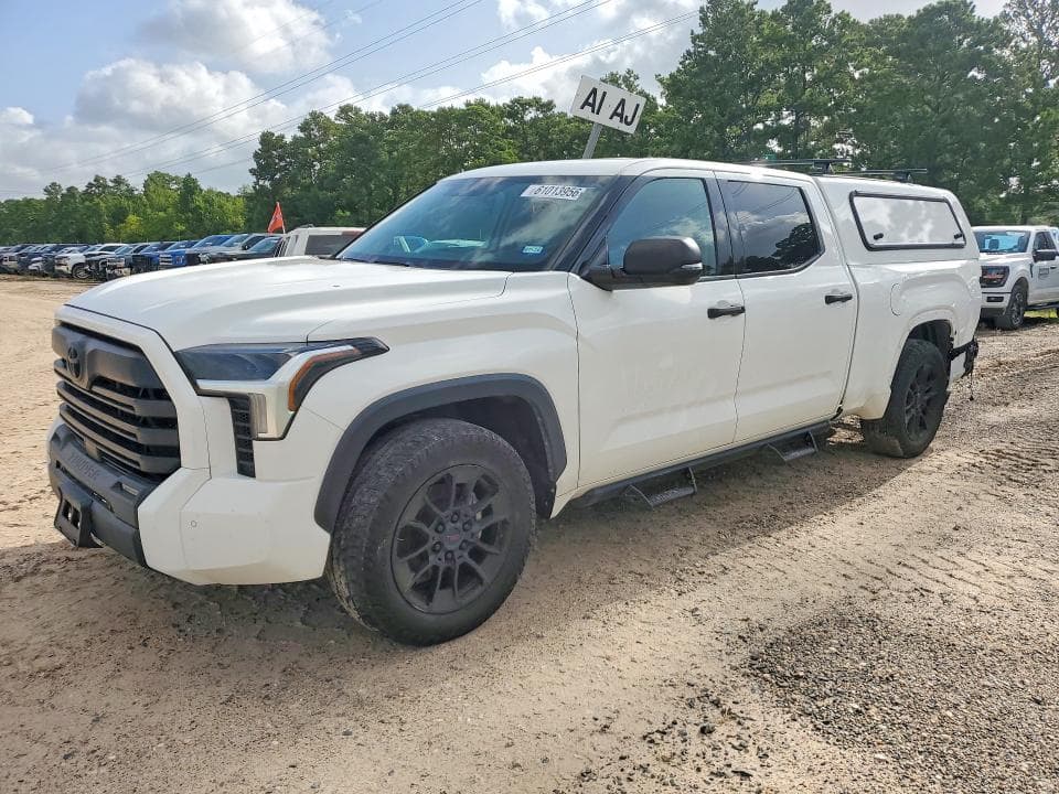 2023 TOYOTA TUNDRA CREWMAX SR5 - 1