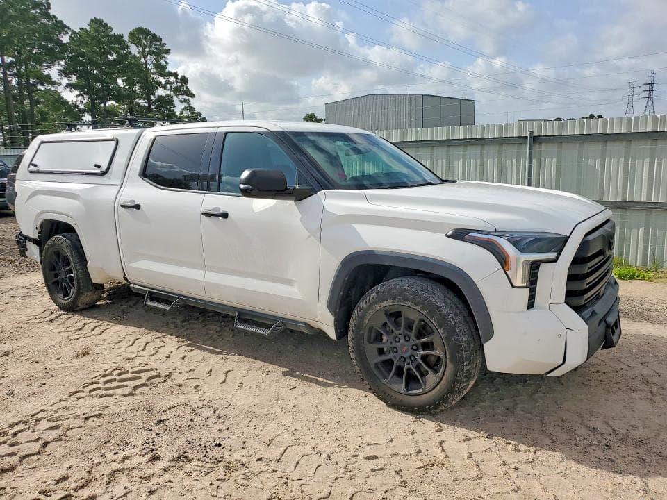 2023 TOYOTA TUNDRA CREWMAX SR5 4