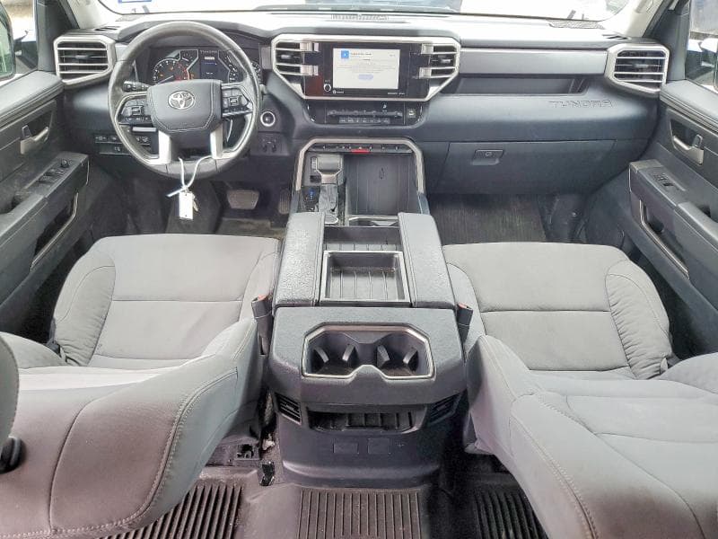 2023 TOYOTA TUNDRA CREWMAX SR5 8