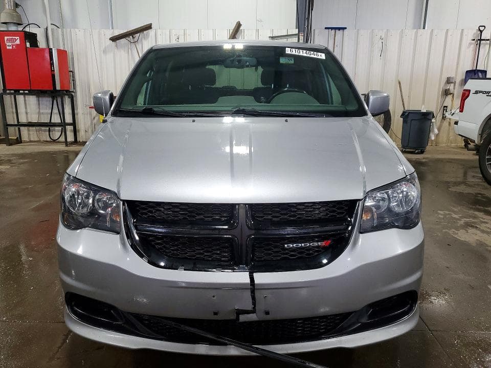 2017 DODGE GRAND CARAVAN SE 5