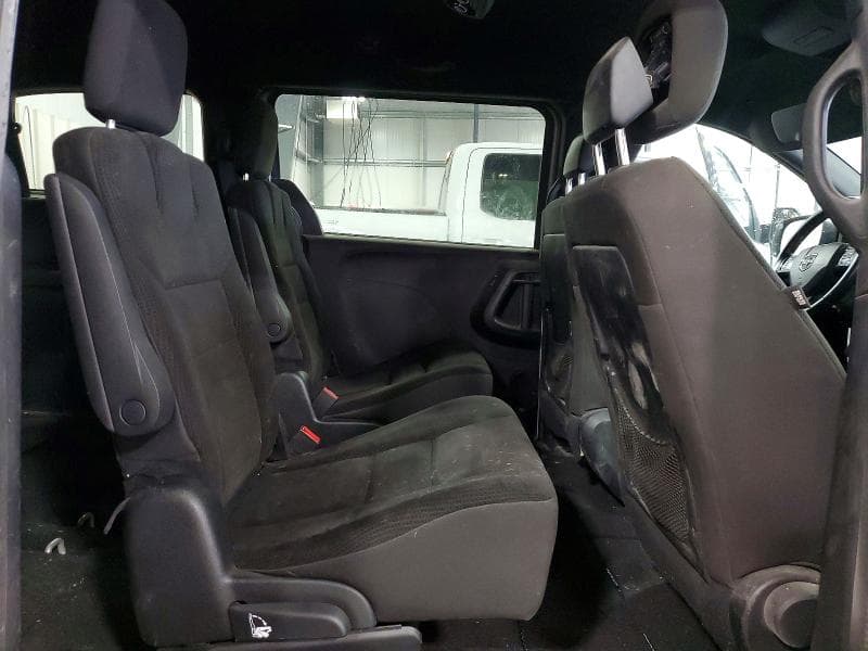 2017 DODGE GRAND CARAVAN SE 10