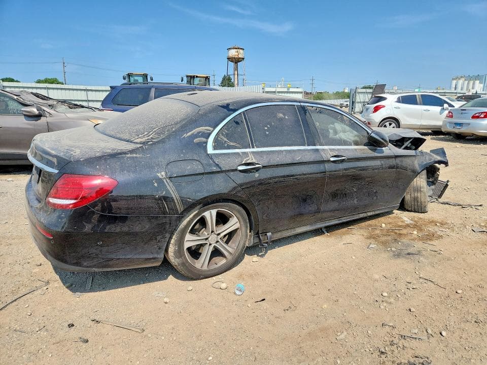 2017 MERCEDES-BENZ E 300 300 3