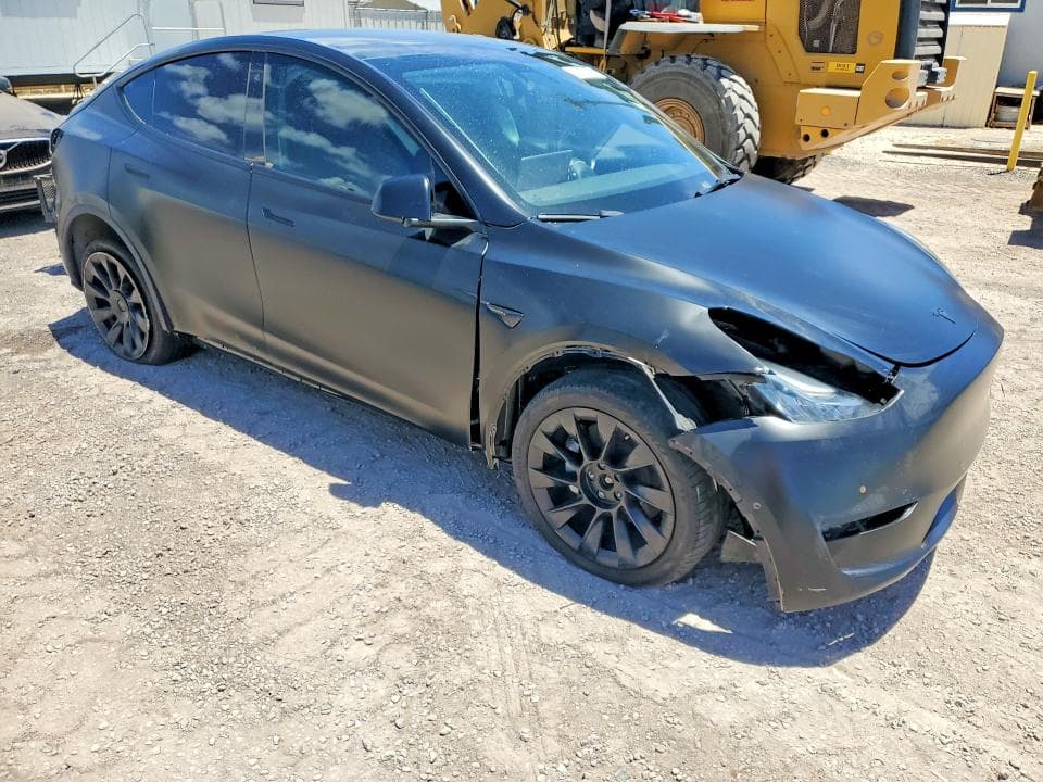 2022 TESLA MODEL Y 4
