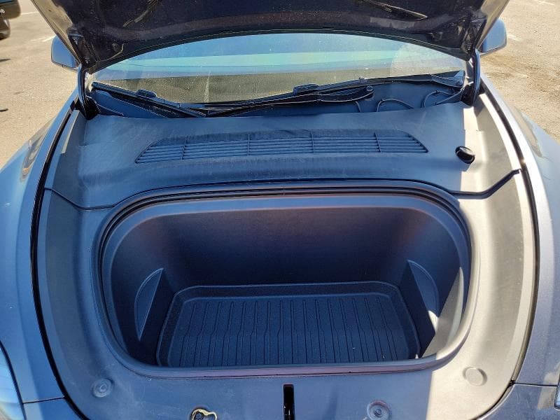 2025 TESLA MODEL Y 12