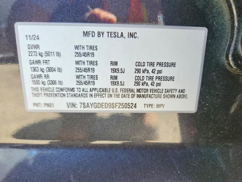 2025 TESLA MODEL Y 13