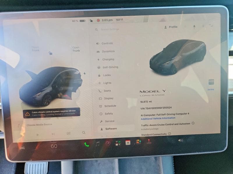 2025 TESLA MODEL Y 9