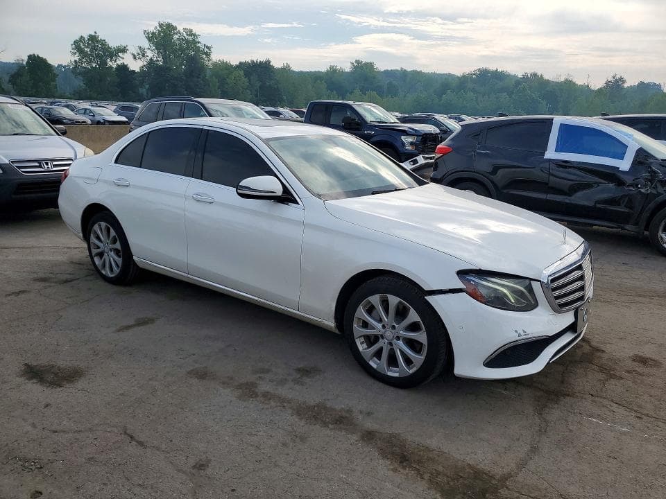 2017 MERCEDES-BENZ E 300 4MATIC 4