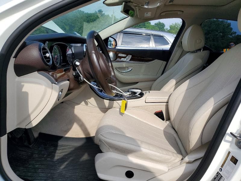 2017 MERCEDES-BENZ E 300 4MATIC 7