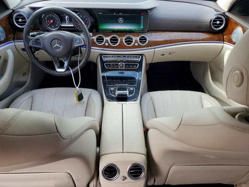 2017 MERCEDES-BENZ E 300 4MATIC 8