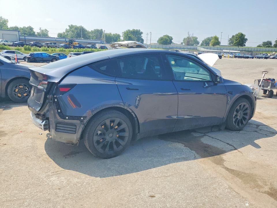 2023 TESLA MODEL Y 3