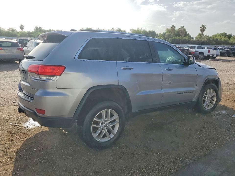 2018 JEEP GRAND CHEROKEE LAREDO 3
