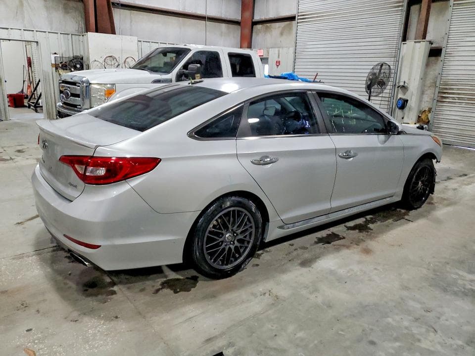 2017 HYUNDAI SONATA SPORT 3