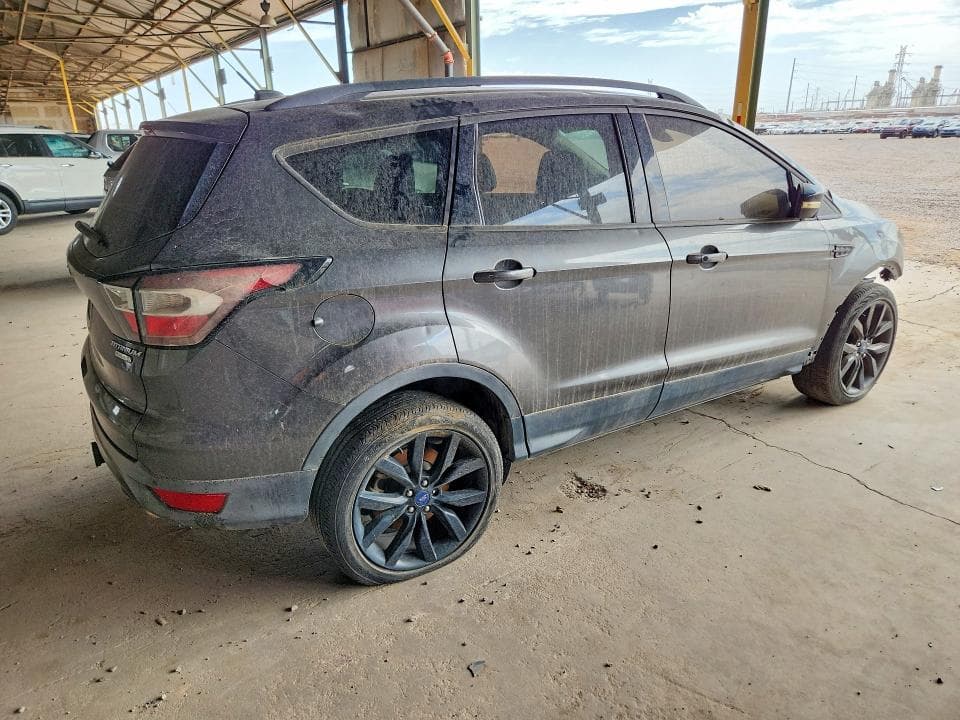 2017 FORD ESCAPE TITANIUM TITANIUM 3