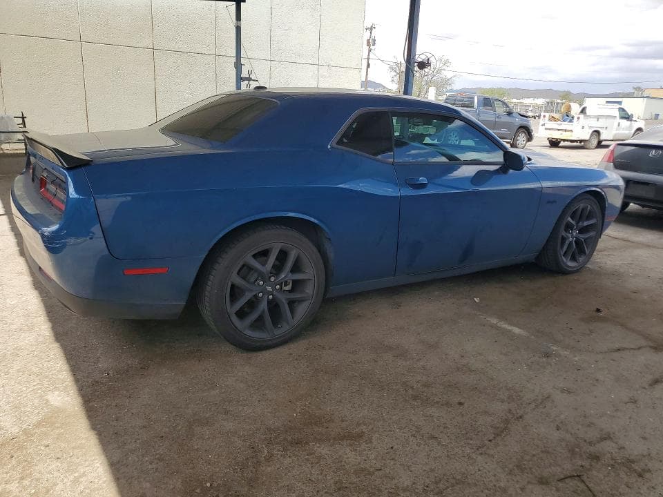 2023 DODGE CHALLENGER R/T 3
