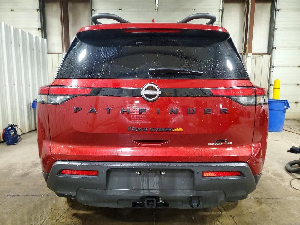 2023 NISSAN PATHFINDER SV 6