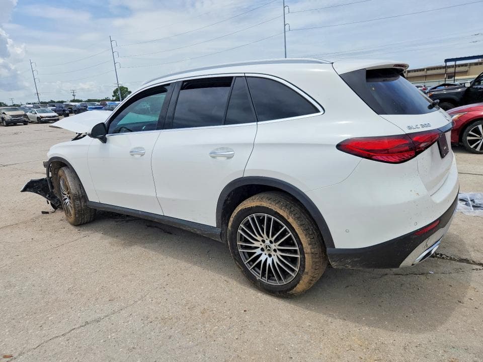 2025 MERCEDES-BENZ GLC 300 4MATIC 2