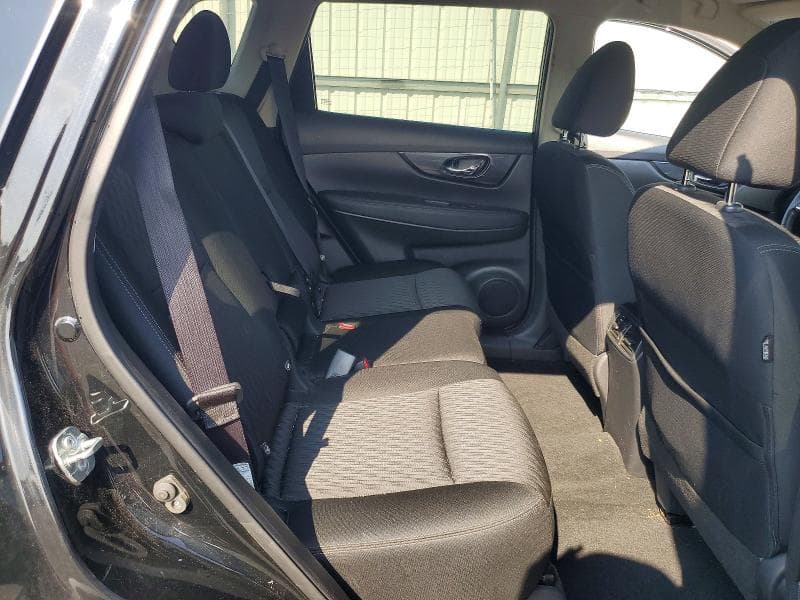 2019 NISSAN ROGUE SV 11