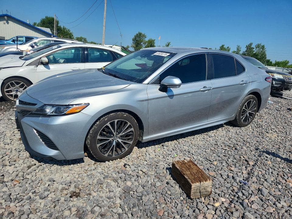 2018 TOYOTA CAMRY SE SE - 1