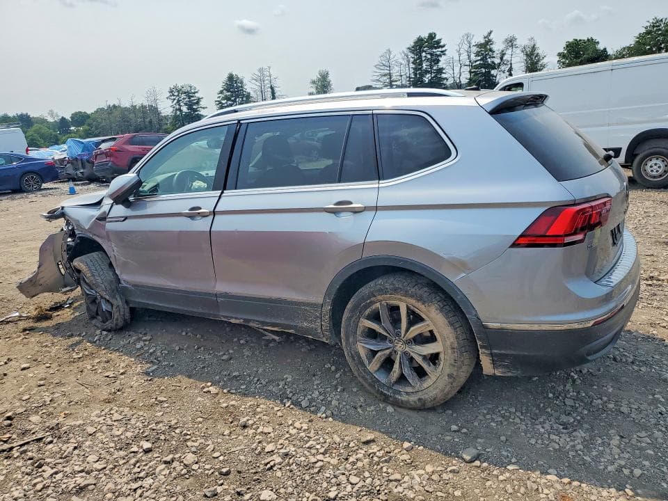 2023 VOLKSWAGEN TIGUAN SE 2
