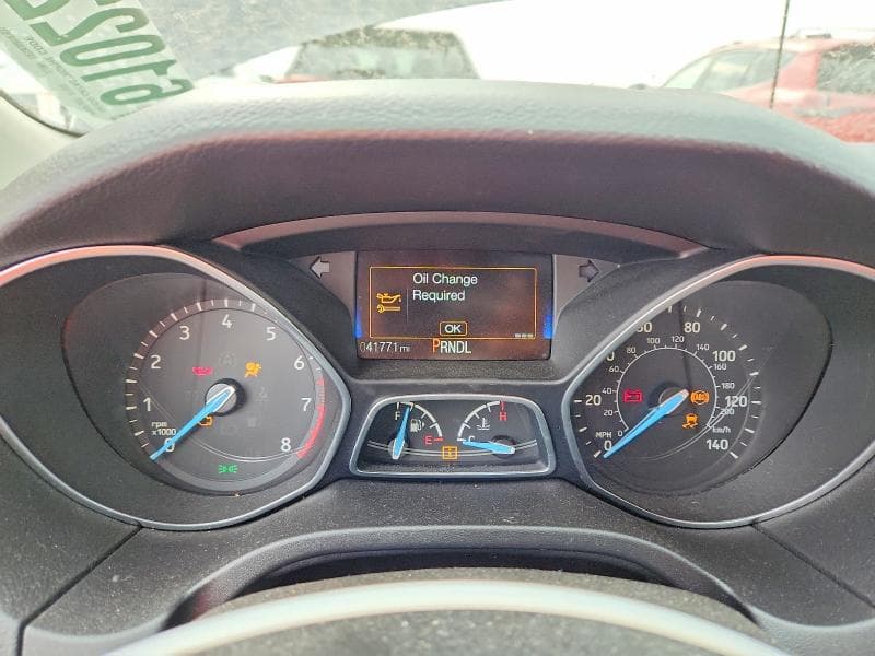 2017 FORD FOCUS SE 9