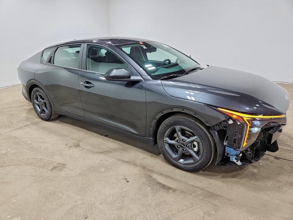 2026 KIA K4 LXS 4