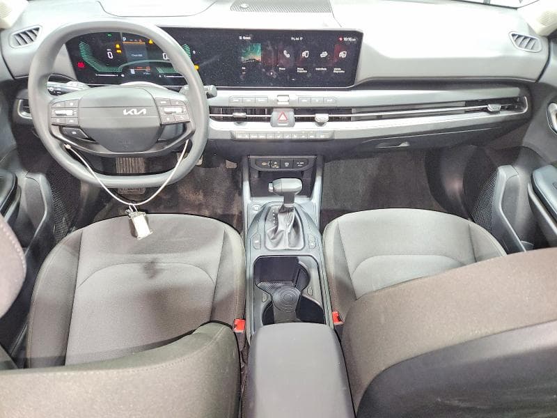 2026 KIA K4 LXS 8