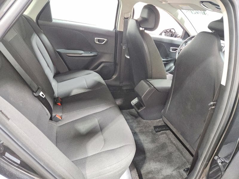 2026 KIA K4 LXS 10