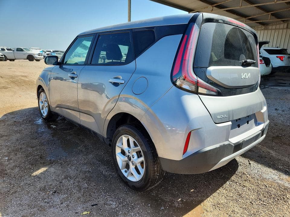 2025 KIA SOUL LX 2