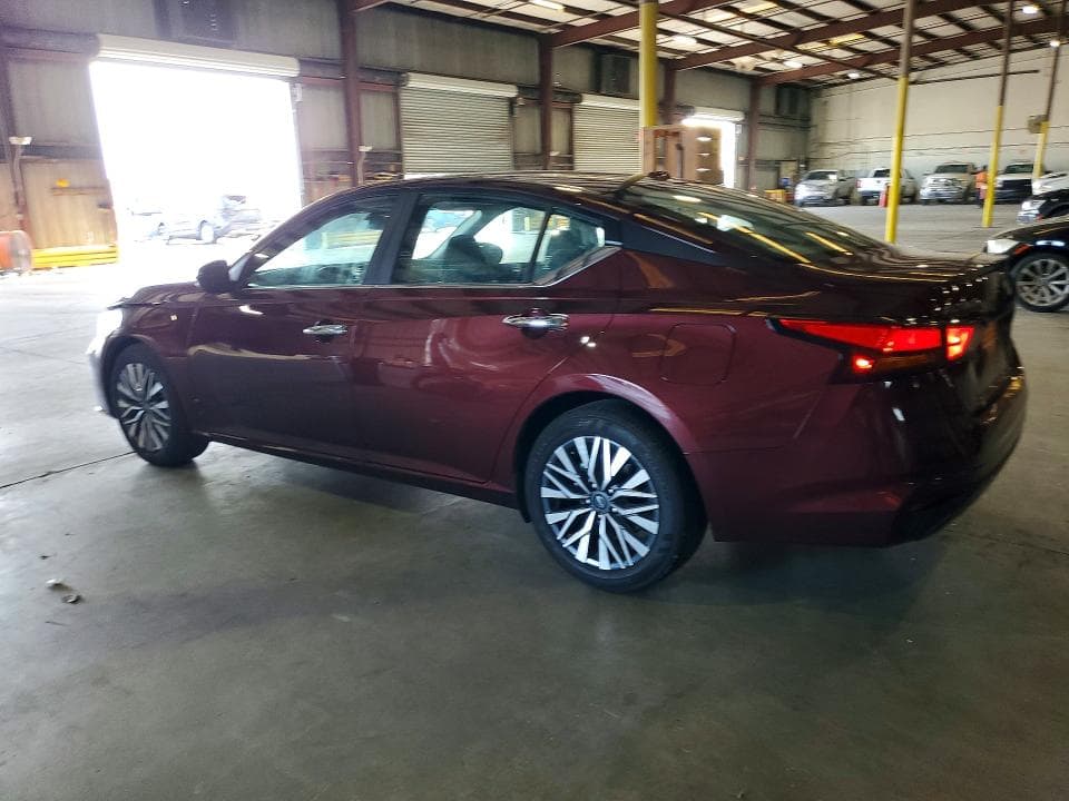 2025 NISSAN ALTIMA SV 2