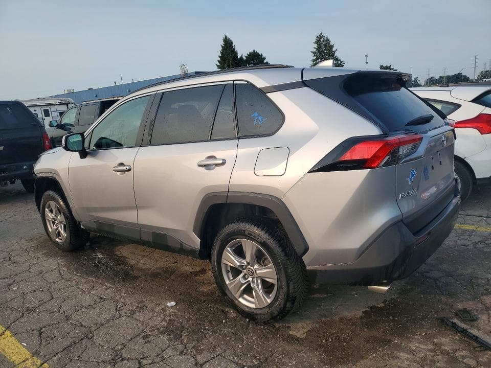 2023 TOYOTA RAV4 XLE XLE 2