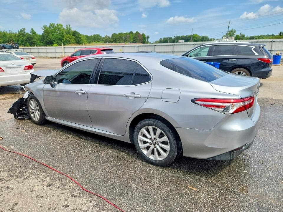 2018 TOYOTA CAMRY LE LE 2